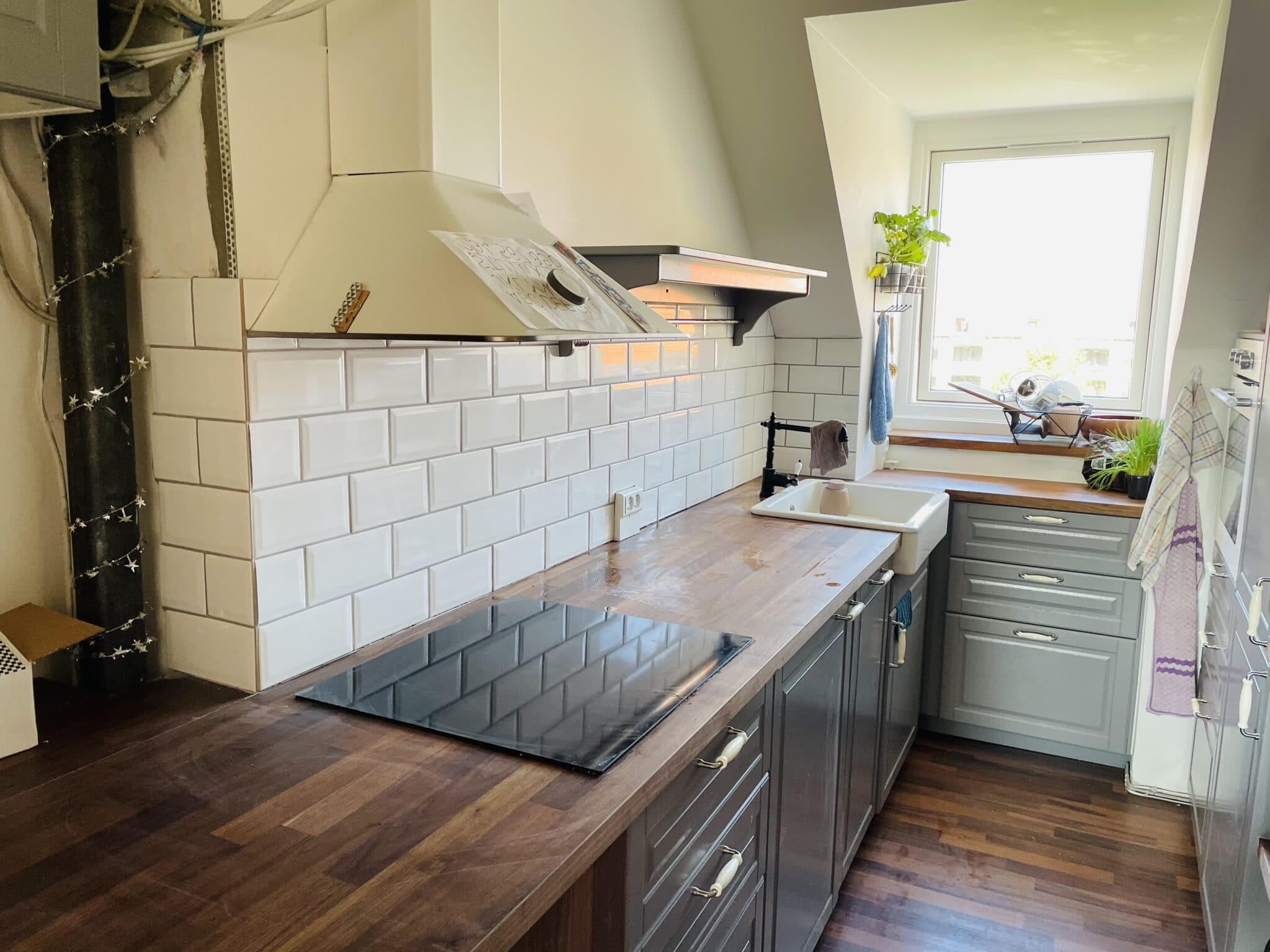 Vores ydelser Hos The Murerfirma tilbyder vi en bred vifte af opgaver – store som små.